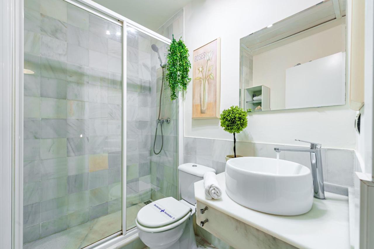 Enjoy Malaga - City Center Apartment Екстер'єр фото