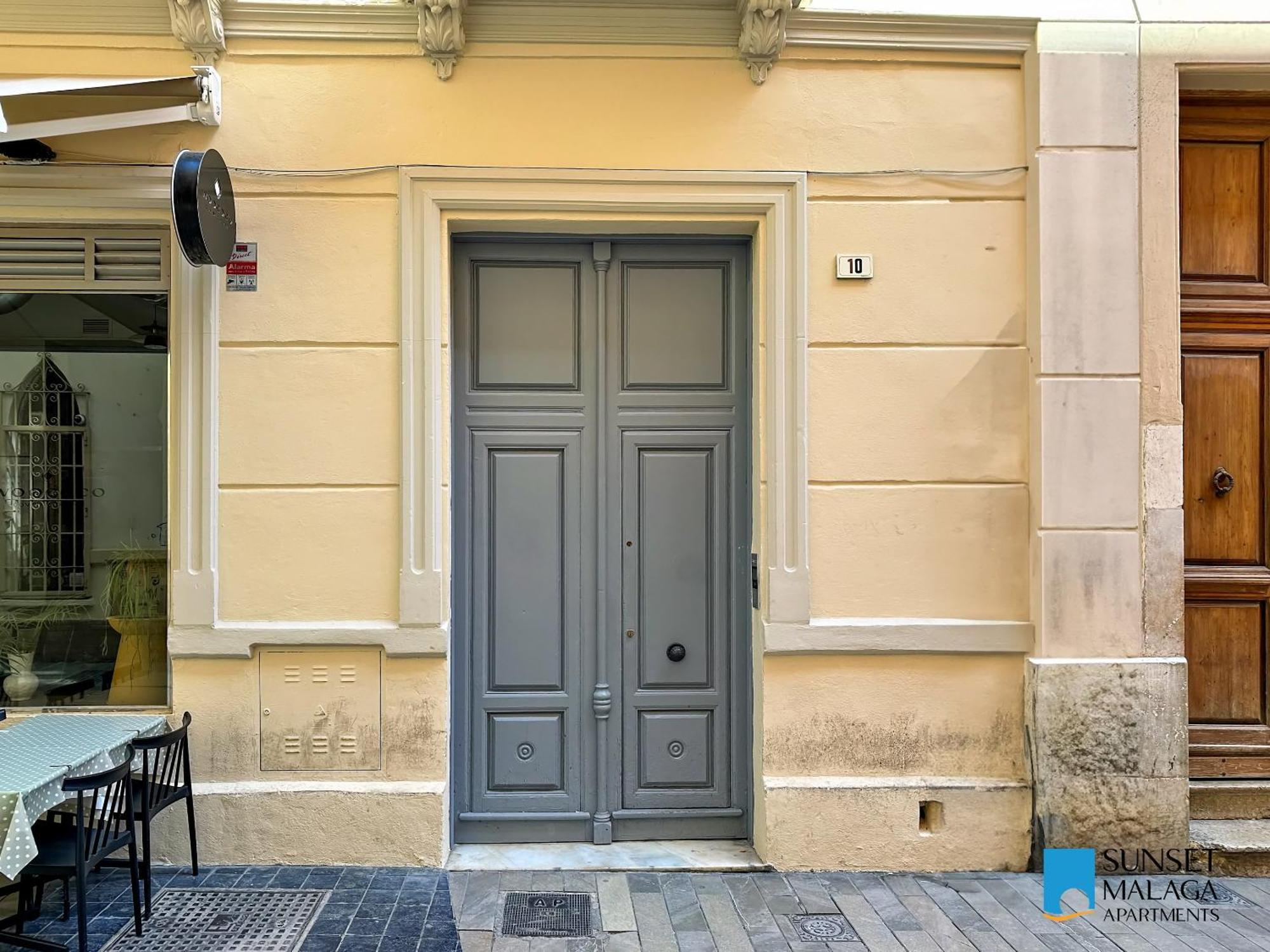 Enjoy Malaga - City Center Apartment Екстер'єр фото